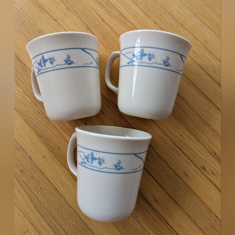 3 Corelle First of Spring Pyrex mugs